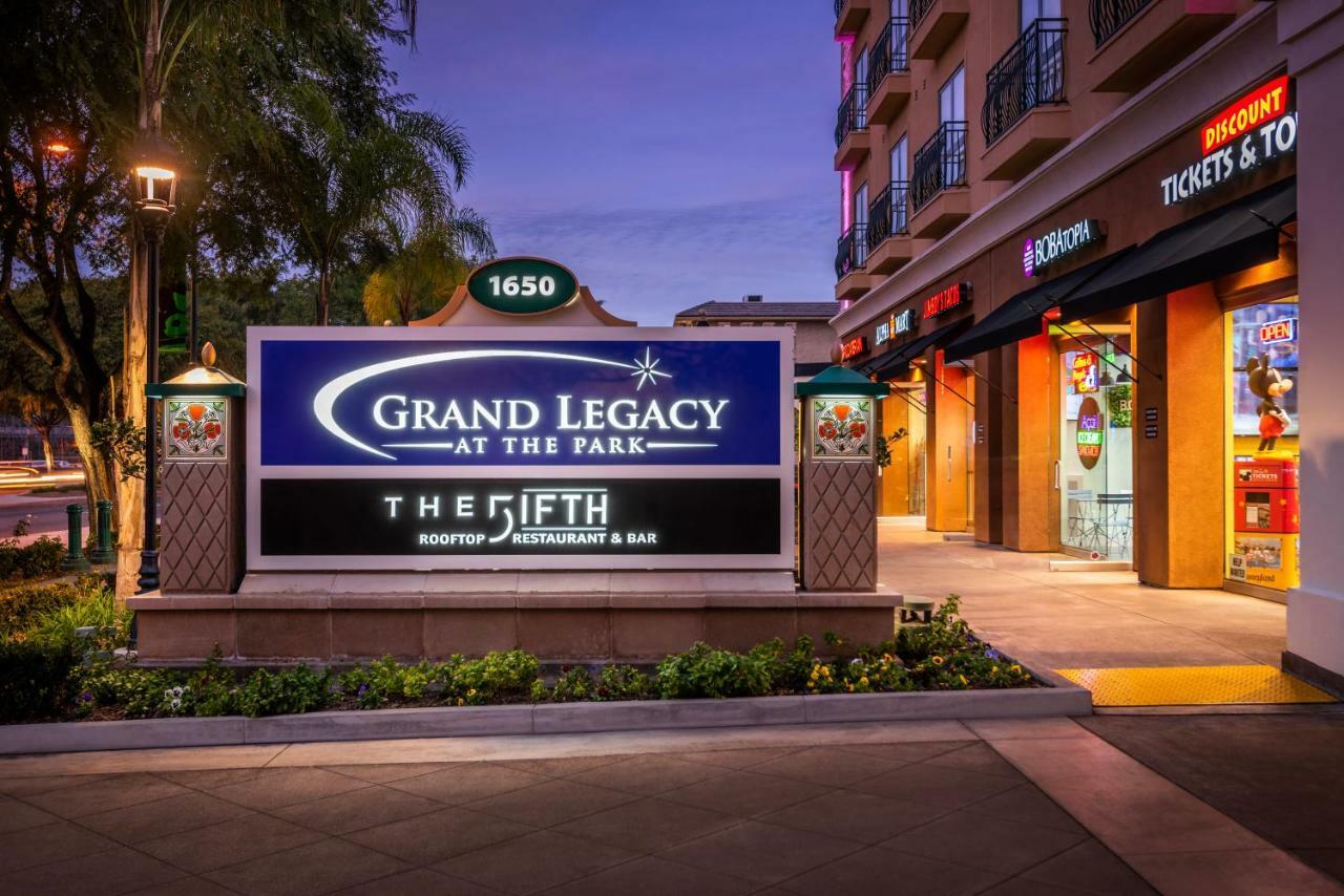 Отель Grand Legacy At The Park Анахайм Экстерьер фото